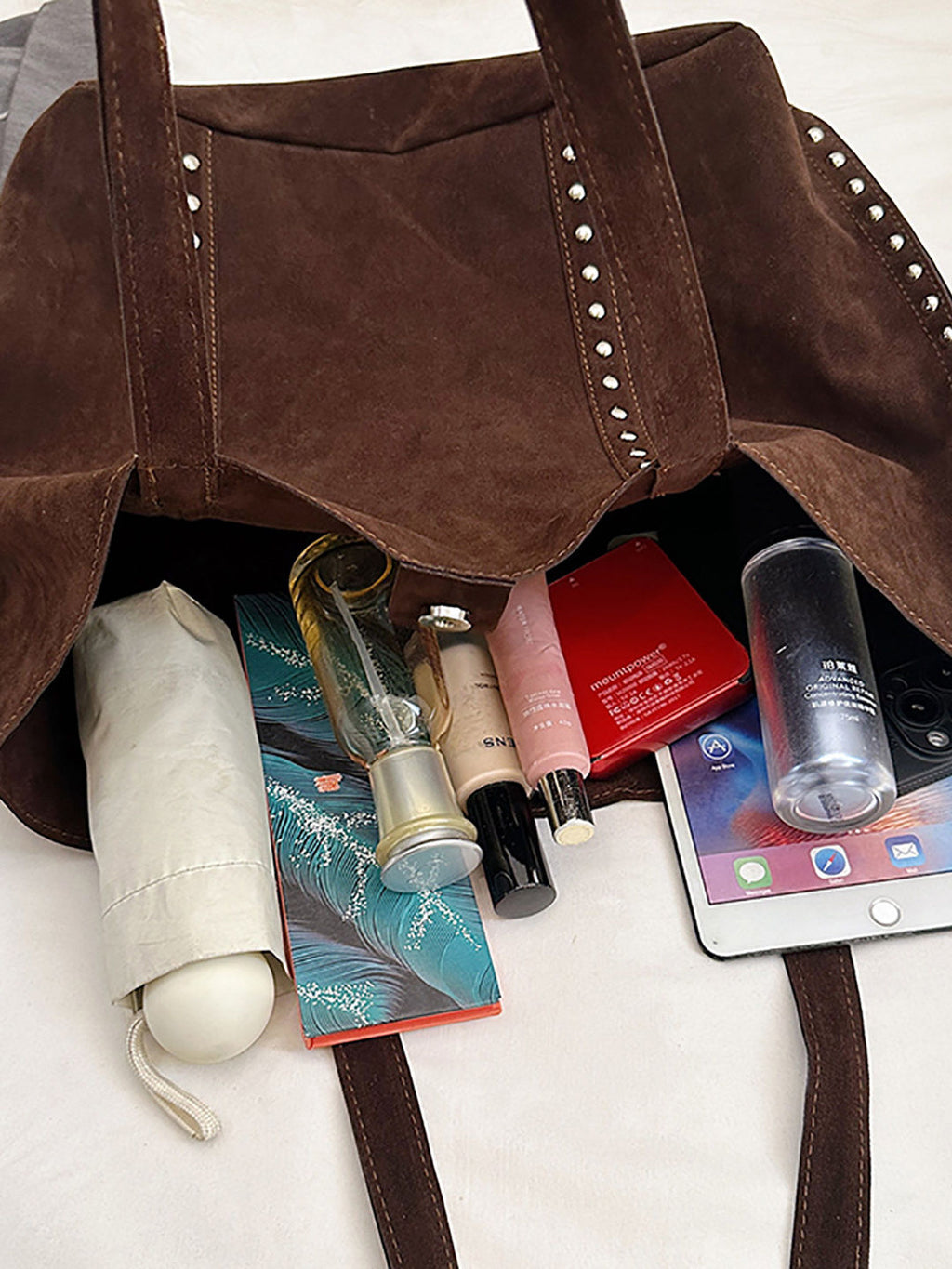 Verona | Bolso Shopper Efecto Ante con Tachuelas