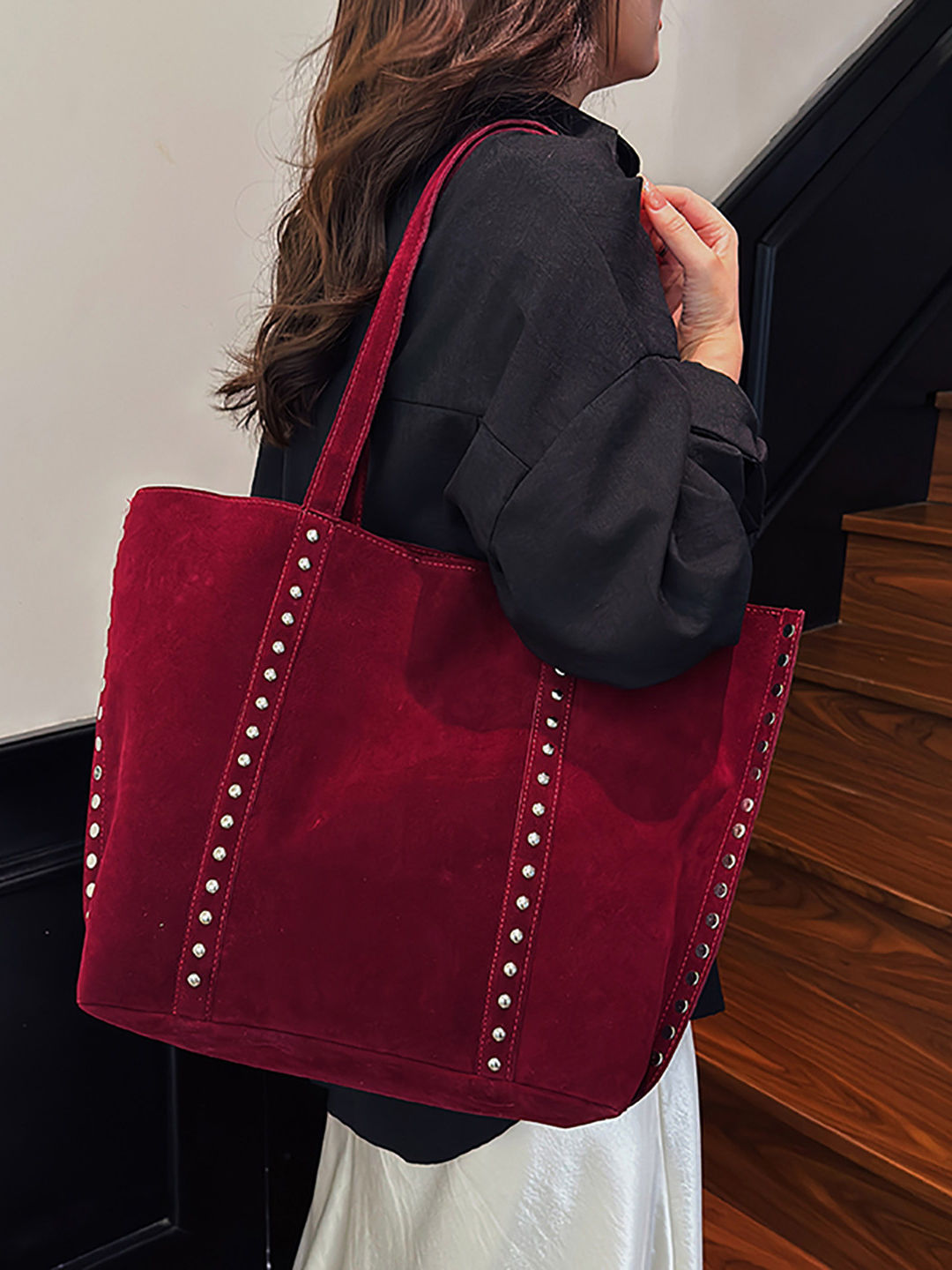 Verona | Bolso Shopper Efecto Ante con Tachuelas
