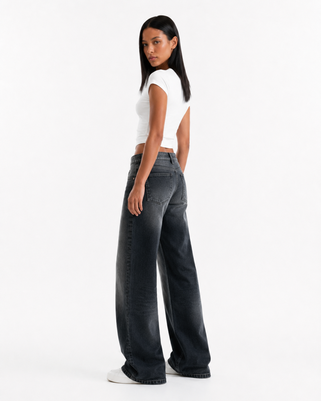 Macy | Vaquero de Pierna Ancha con Strass
