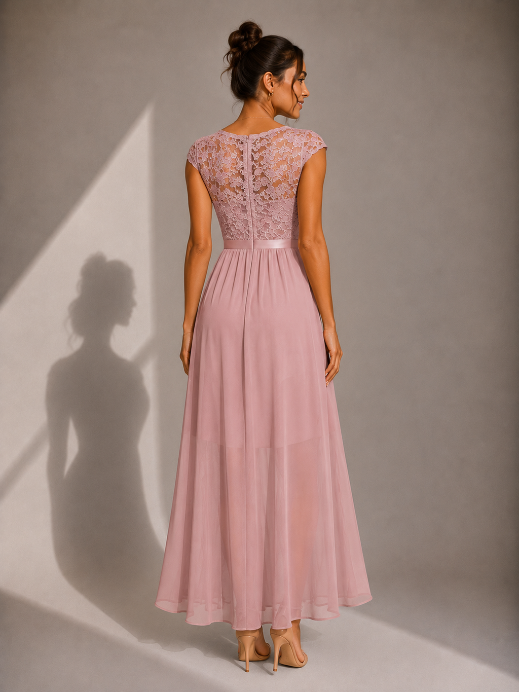 Loreto | Vestido de Fiesta con Cuerpo de Encaje