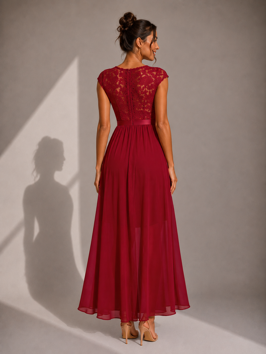 Loreto | Vestido de Fiesta con Cuerpo de Encaje