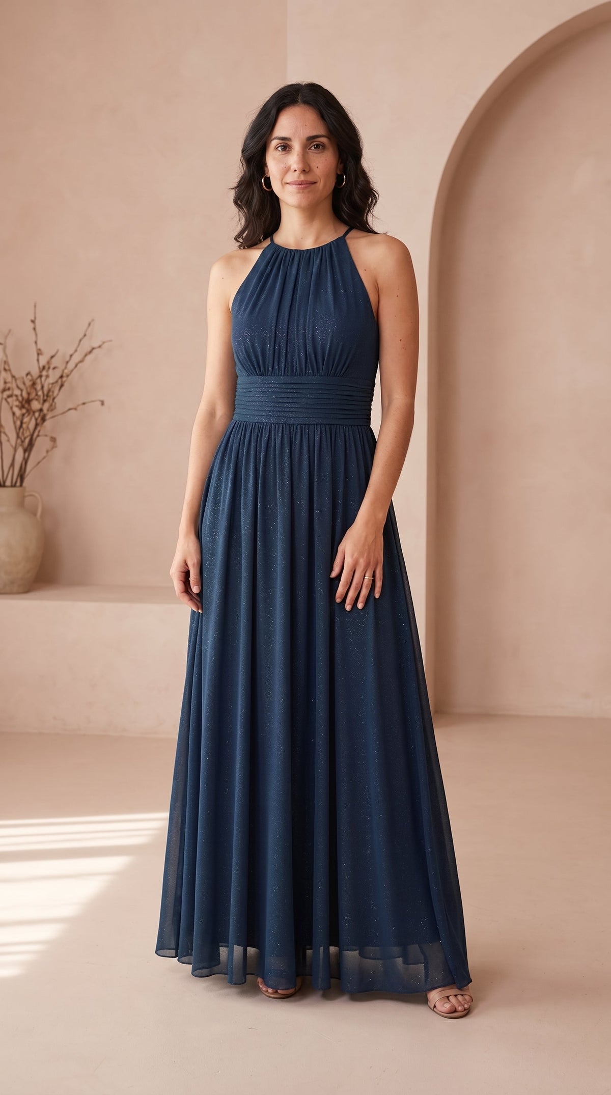 Nerea | Vestido Largo Brillante con Cuello Halter