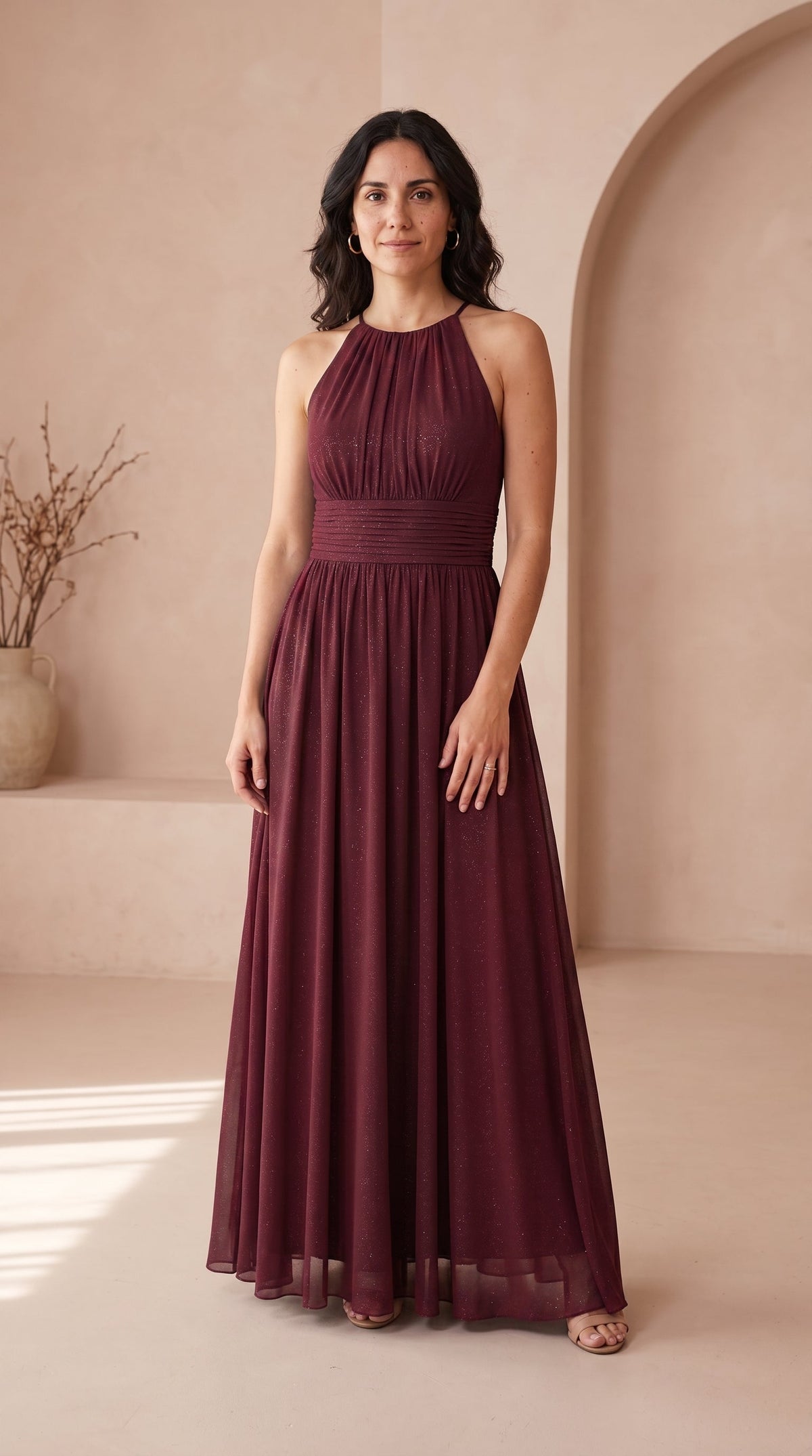 Nerea | Vestido Largo Brillante con Cuello Halter