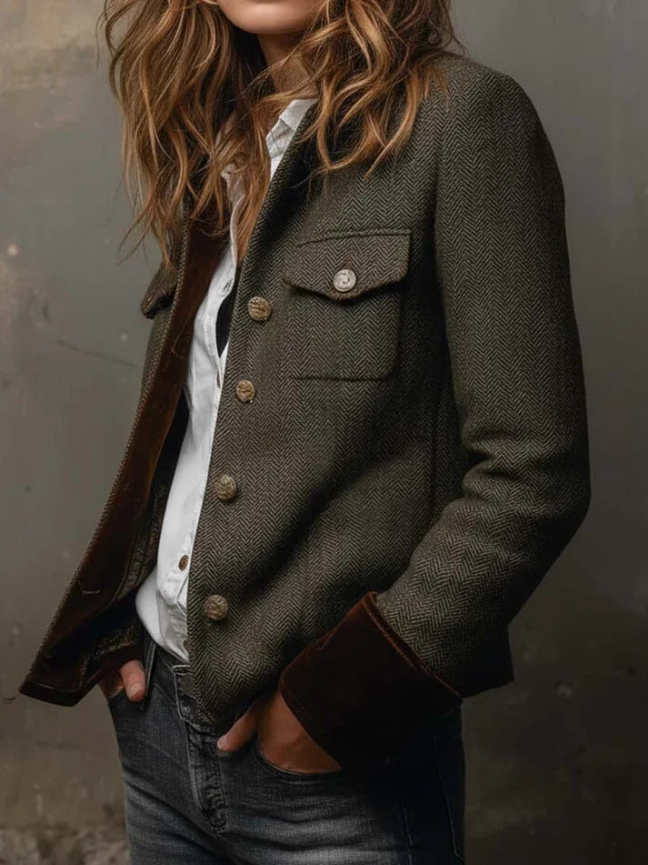 Fátima | Blazer Verde Oliva con Ribetes en Contraste