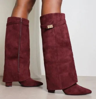 Bruna | Botas Altas de Ante con Hebilla