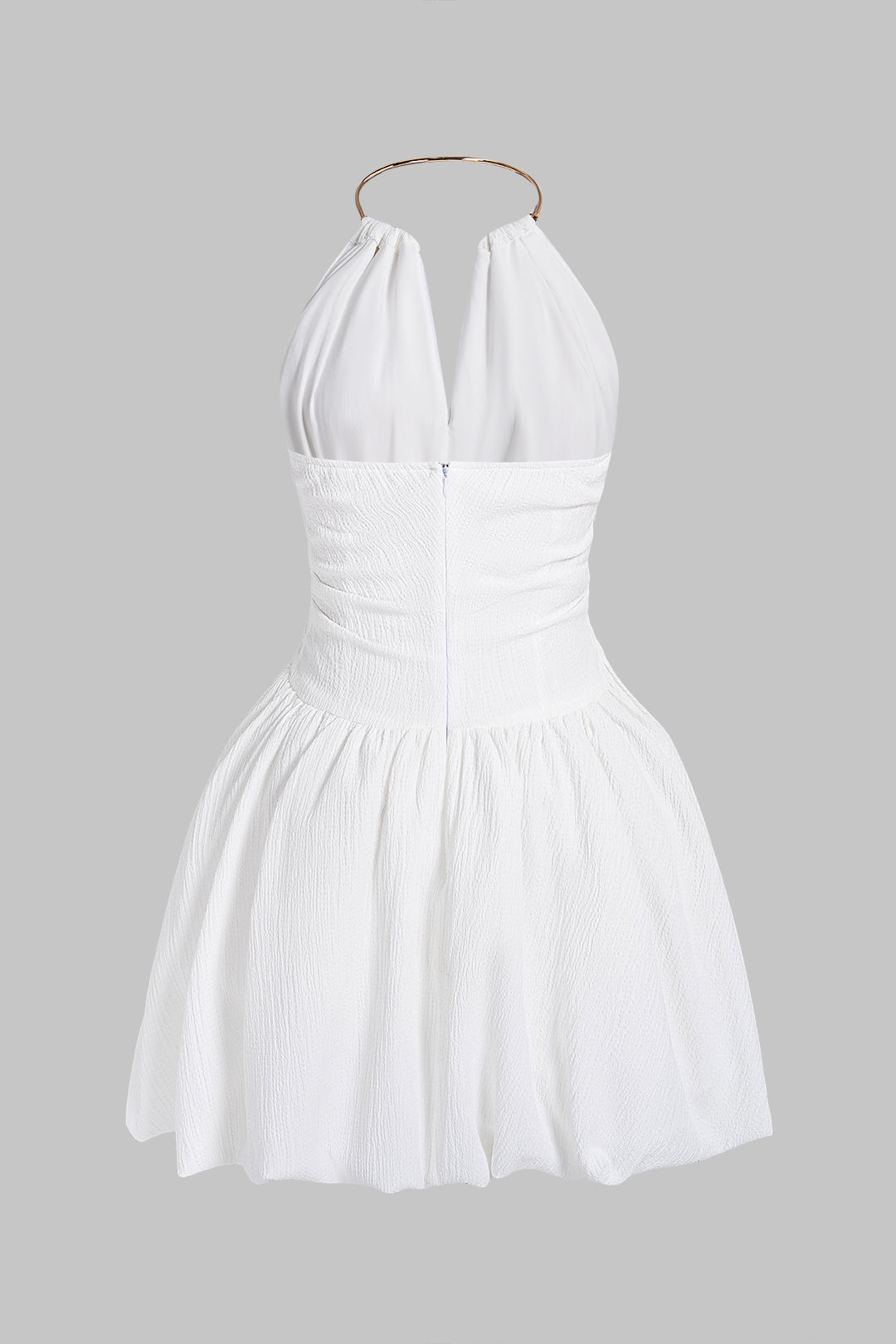 Selene | Minivestido Metalizado con Espalda Cruzada