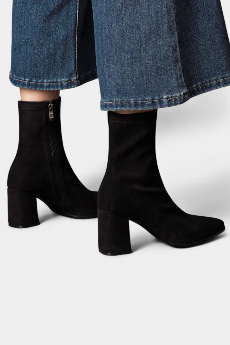 Candela | Botines de Punta con Tacón Ancho