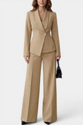 Laura | Traje de Blazer Entallada y Pantalón Ancho