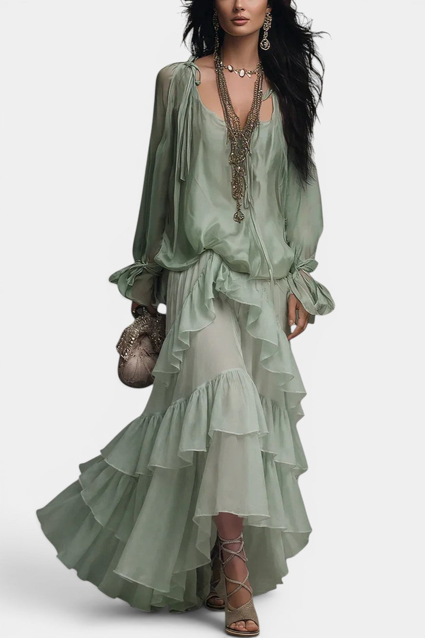 Gala | Conjunto de Blusa Satinada y Falda de Volantes