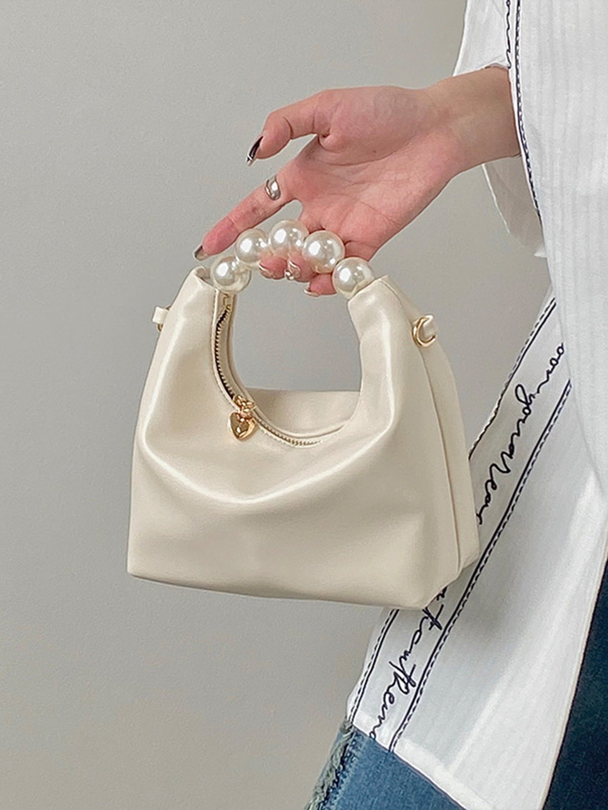 Perla | Bolso de Perlas con Cadena Fina