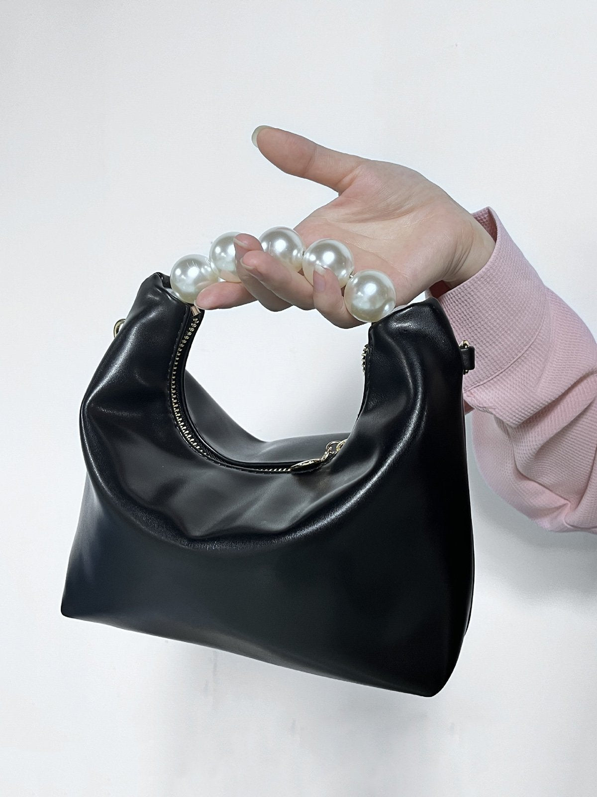 Perla | Bolso de Perlas con Cadena Fina